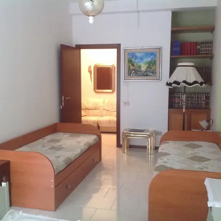 Oda ve Kahvaltı Open Doors